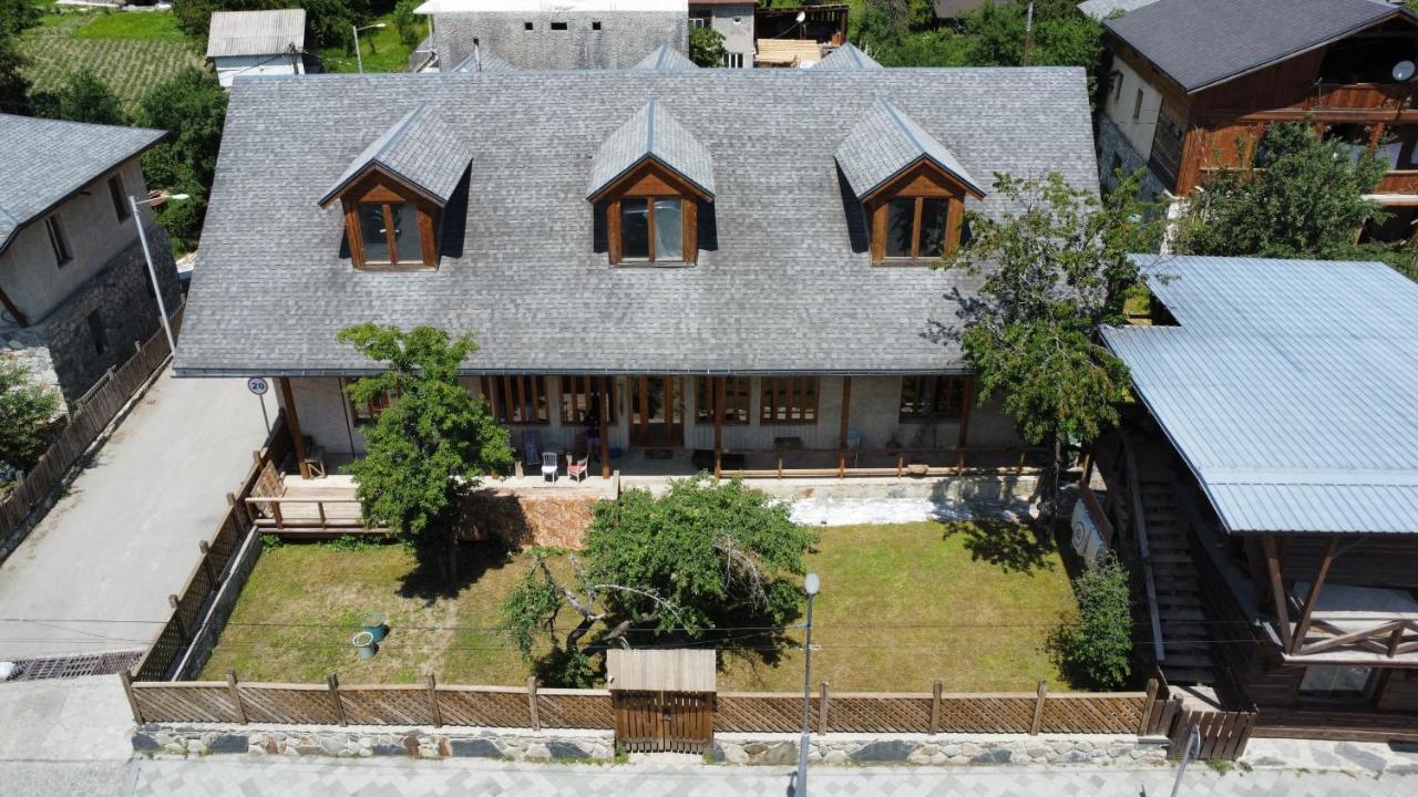 Guest House Svan-Ski Местия Екстериор снимка