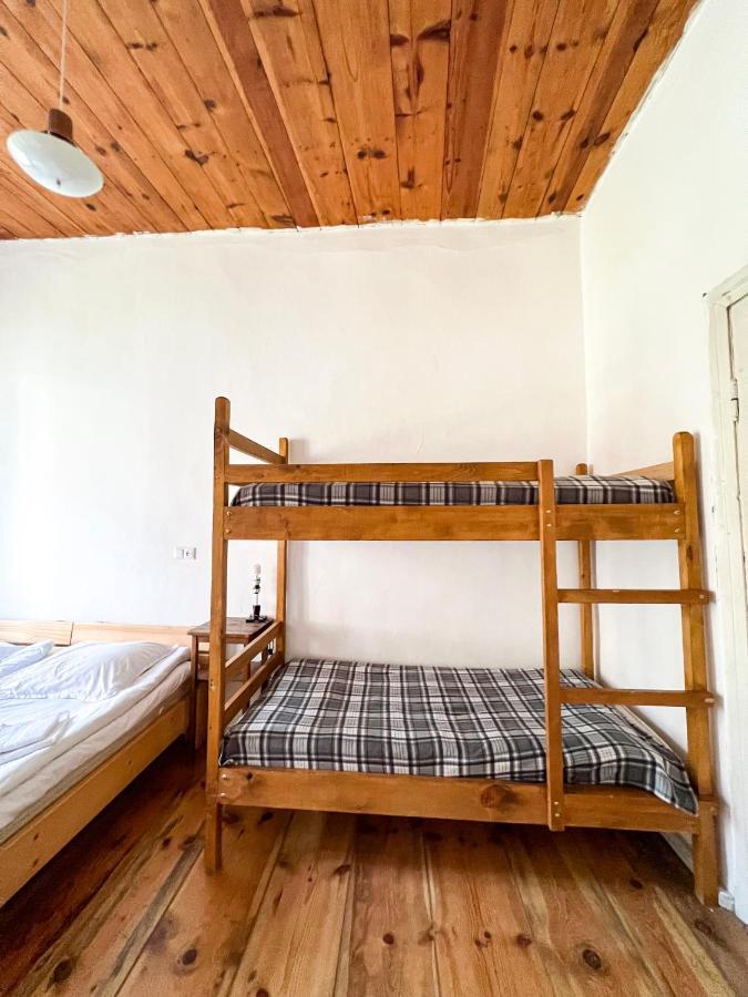 Guest House Svan-Ski Местия Екстериор снимка