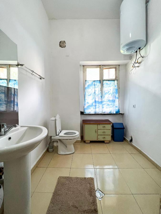 Guest House Svan-Ski Местия Екстериор снимка