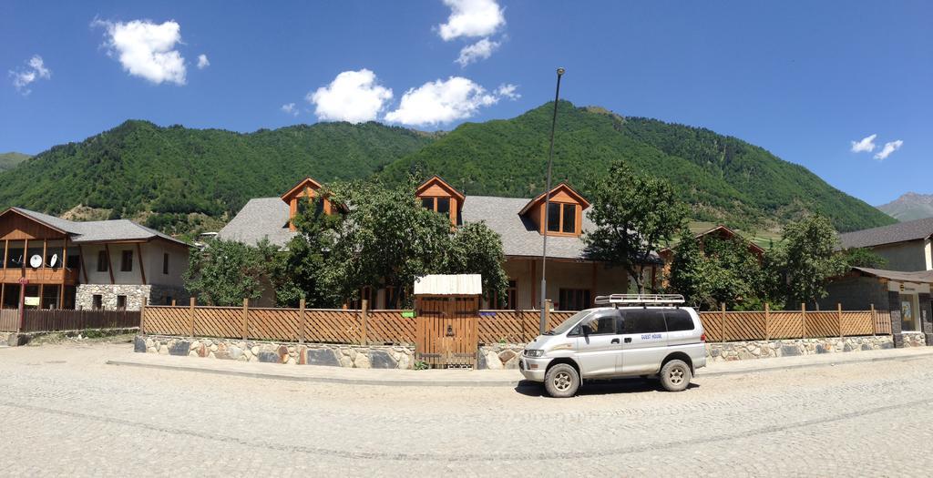 Guest House Svan-Ski Местия Екстериор снимка